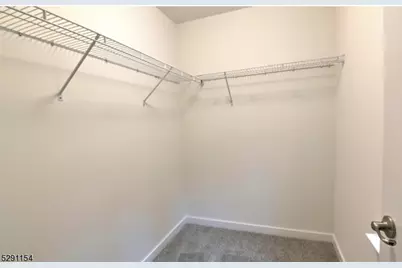 702 Parkview Ln, Rockaway Township, NJ 07866 - Photo 11