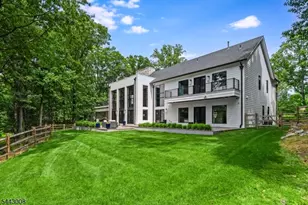 175 Round Top Rd, Bernardsville, NJ 07924 - Photo 3