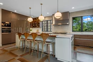 175 Round Top Rd, Bernardsville, NJ 07924 - Photo 11