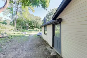 43 E Shore Trail, Hardyston Township, NJ 07460 - Photo 17