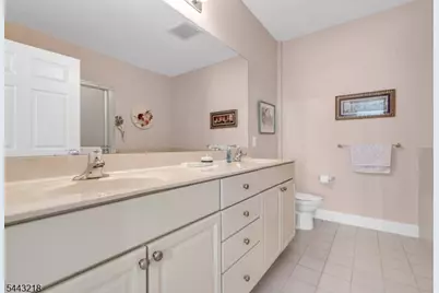 5107 Enclave Cir, Franklin Township, NJ 08873 - Photo 15