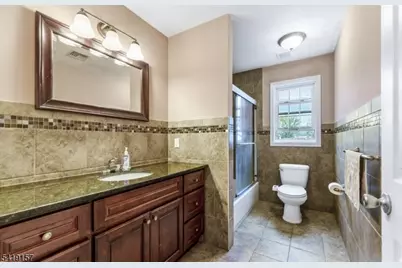 431 Raritan Rd, Linden, NJ 07036 - Photo 33
