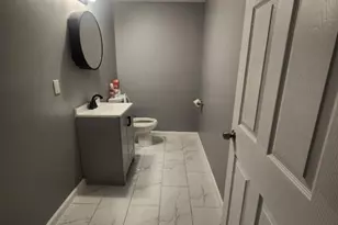 388 S 9th St, Newark, NJ 07103 - Photo 15