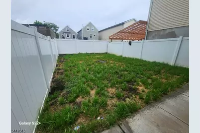 388 S 9th St #1, Newark, NJ 07103 - Photo 13