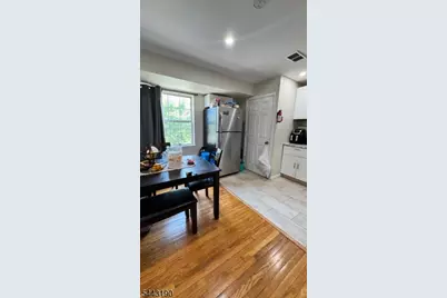 1427 S Wood Ave #4, Linden, NJ 07036 - Photo 3