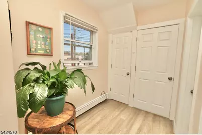 3 Laurel Ave, Maplewood, NJ 07040 - Photo 11