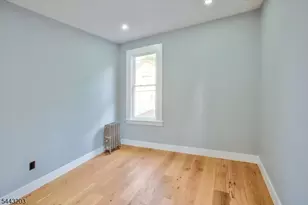25 Wolf Pl, Irvington, NJ 07111 - Photo 13