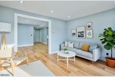 25 Wolf Pl, Irvington, NJ 07111 - Photo 5