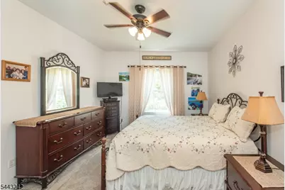 6104 Richmond Rd, West Milford, NJ 07480 - Photo 5