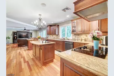 7 Arden Rd, Denville, NJ 07834 - Photo 13