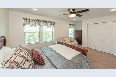 90 Albert Ct, Randolph Township, NJ 07869 - Photo 17