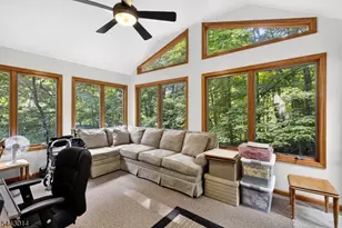 1 Hillside Ave, Liberty Township, NJ 07823 - Photo 19