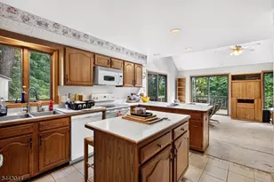 1 Hillside Ave, Liberty Township, NJ 07823 - Photo 11