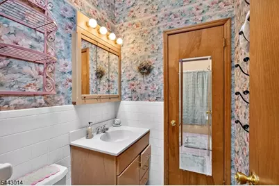 1 Hillside Ave, Liberty Township, NJ 07823 - Photo 27