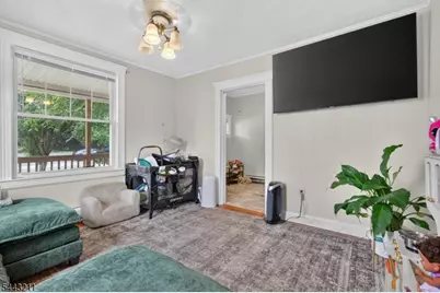 616 W 4th St, Plainfield, NJ 07060 - Photo 5