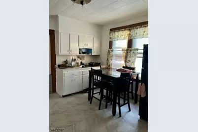 523 Richmond St, Elizabeth, NJ 07202 - Photo 3