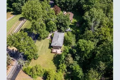 102 Andover Sparta Rd, Andover Township, NJ 07860 - Photo 9