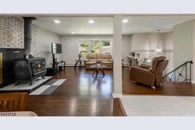 102 Andover Sparta Rd, Andover Township, NJ 07860 - Photo 15