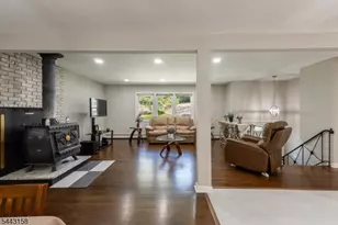 102 Andover Sparta Rd, Andover Township, NJ 07860 - Photo 15
