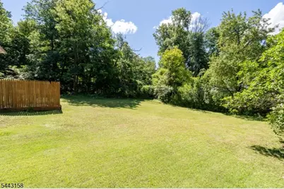 102 Andover Sparta Rd, Andover Township, NJ 07860 - Photo 29