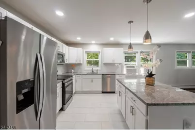 102 Andover Sparta Rd, Andover Township, NJ 07860 - Photo 11