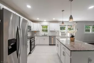 102 Andover Sparta Rd, Andover Township, NJ 07860 - Photo 11