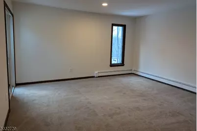 13 Loyola Ct, Hopatcong, NJ 07843 - Photo 11