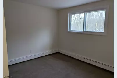 13 Loyola Ct, Hopatcong, NJ 07843 - Photo 19