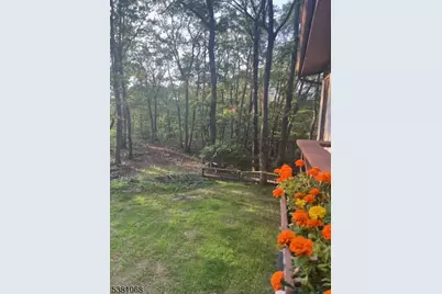 13 Loyola Ct, Hopatcong, NJ 07843 - Photo 29