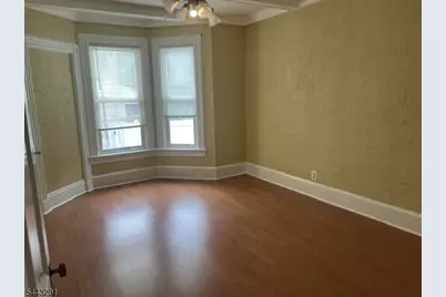 210 Walnut Ave, Cranford Township, NJ 07016 - Photo 3