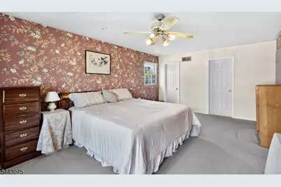 30 Hamilton Ln, Plainsboro Township, NJ 08536 - Photo 17
