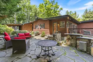 904 East End Rd, Stillwater, NJ 07860 - Photo 21