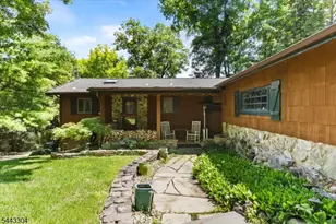 904 East End Rd, Stillwater, NJ 07860 - Photo 3