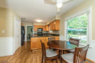 37 Camelot Dr, Mount Olive, NJ 07828 - Photo 17