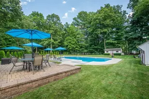 37 Camelot Dr, Mount Olive, NJ 07828 - Photo 7