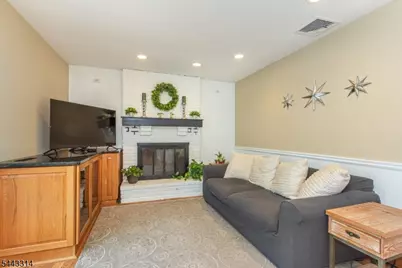 37 Camelot Dr, Mount Olive, NJ 07828 - Photo 19