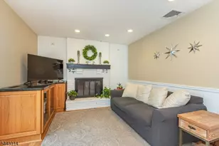 37 Camelot Dr, Mount Olive, NJ 07828 - Photo 19