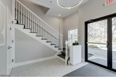 803 Springfield Ave #C, Summit, NJ 07901 - Photo 3
