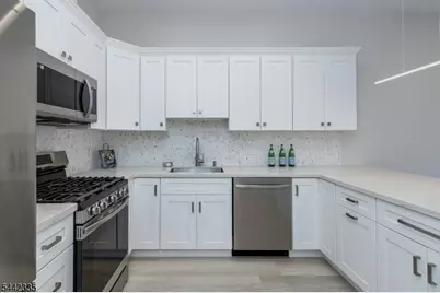 803 Springfield Ave #C, Summit, NJ 07901 - Photo 7