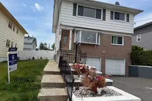 17 Daka Ct, Bloomfield, NJ 07003 - Photo 1
