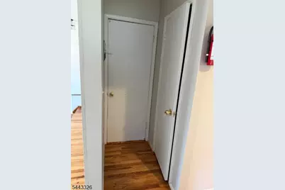 17 Daka Ct, Bloomfield, NJ 07003 - Photo 7