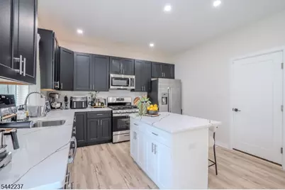 20 Lincoln Avenue Erl, Gloucester Township, NJ 08081 - Photo 25