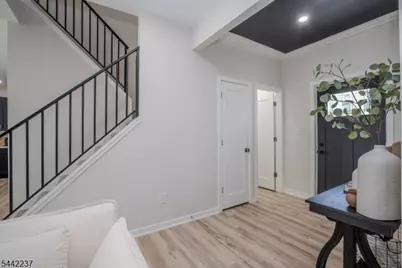 20 Lincoln Avenue Erl, Gloucester Township, NJ 08081 - Photo 9
