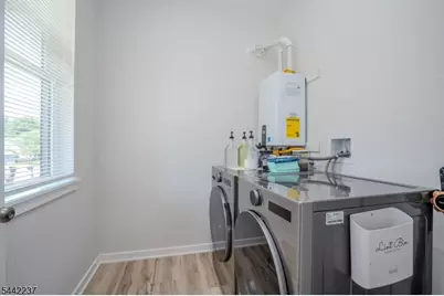 20 Lincoln Avenue Erl, Gloucester Township, NJ 08081 - Photo 11