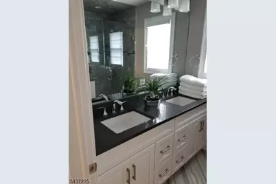239 Boulevard, Kenilworth, NJ 07033 - Photo 19