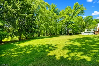 567 Foothill Rd, Bridgewater, NJ 08807 - Photo 9