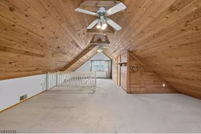 42 Woodcrest Dr, Livingston, NJ 07039 - Photo 13