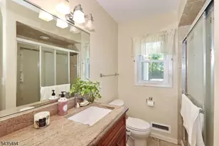 126 N 20th St, Kenilworth, NJ 07033 - Photo 7
