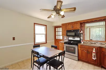 126 N 20th St, Kenilworth, NJ 07033 - Photo 27