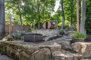 33 S Lakeside Ave, Jefferson Township, NJ 07849 - Photo 19